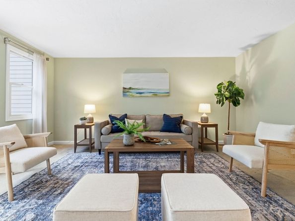 849 Boston Post Rd E 3G, Marlborough MA 01752