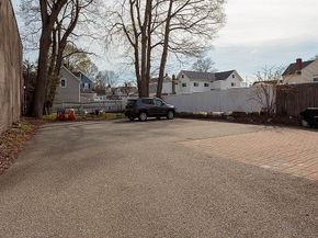 87 Winn 1, Woburn MA 01801