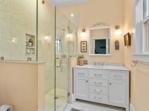 59-R Ellery St, Cambridge MA 02138