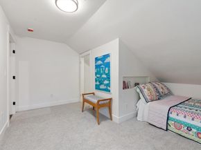 7 Albemarle St, Worcester MA 01605