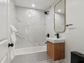 7 Albemarle St, Worcester MA 01605