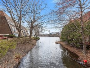7 Eaglehead Ter 3, Shrewsbury MA 01545