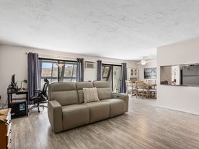 7 Eaglehead Ter 3, Shrewsbury MA 01545