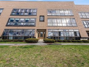 7 Eaglehead Ter 3, Shrewsbury MA 01545