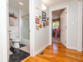 9 Sunset Ave, Holbrook MA 02343