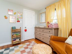 9 Sunset Ave, Holbrook MA 02343