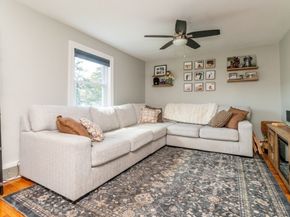 9 Sunset Ave, Holbrook MA 02343