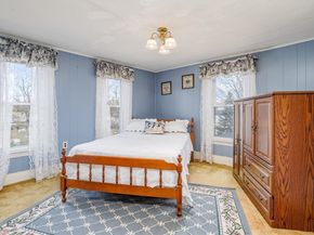 9 Dudley Street, Leominster MA 01453