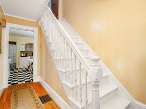 9 Dudley Street, Leominster MA 01453