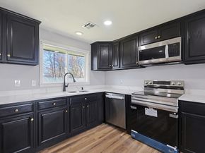 690 N Quincy St, Brockton MA 02302