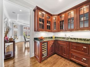 1 Stonefield Lane, Wellesley MA 02482
