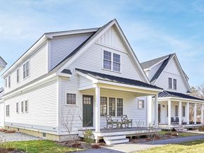 7 Baldwin Ct 7, Harvard MA 01451