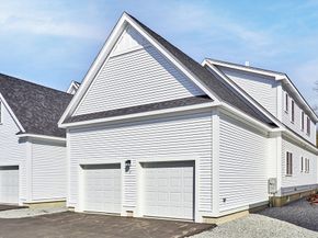 7 Baldwin Ct 7, Harvard MA 01451