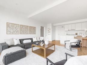 346 Congress St 703, Boston MA 02210