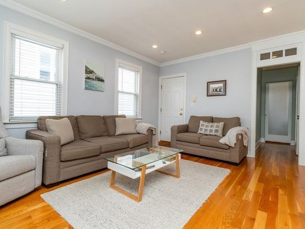 68 High Street 4, Boston MA 02129