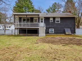 3 Hills Rd, Middleton MA 01949