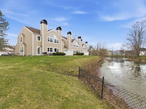 6 Teal Circle 6, Walpole MA 02081