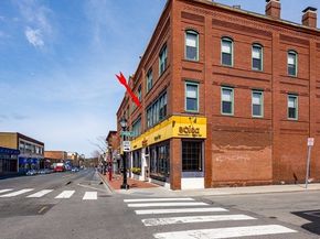 6 Cushing St 1, Waltham MA 02453