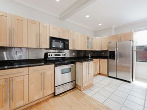 6 Cushing St 1, Waltham MA 02453