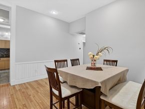 31 Elizabeth St 202, Worcester MA 01605