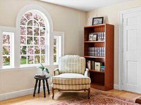 45 Cheever Cir, Andover MA 01810