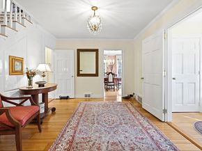 45 Cheever Cir, Andover MA 01810