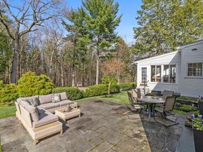 45 Cheever Cir, Andover MA 01810