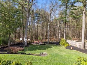 45 Cheever Cir, Andover MA 01810