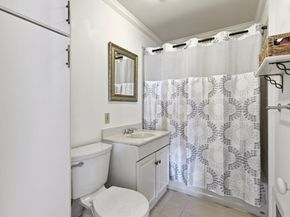 127 Winslow Ave 127, Norwood MA 02062