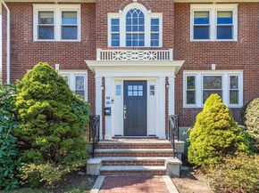 56-58 Washington St, Newton MA 02458