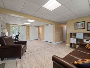 126 Hanscom Ave, Reading MA 01867