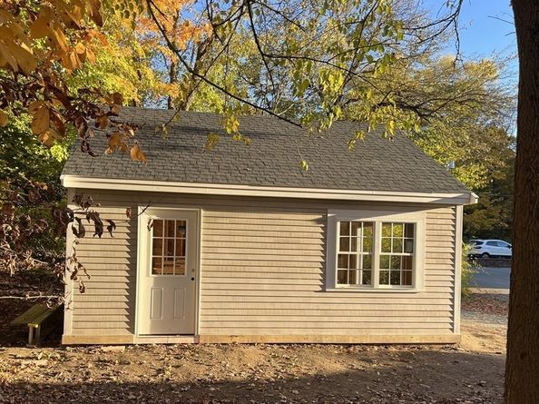 358 Main Street, Groveland MA 01834