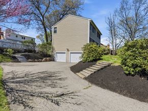23 Bellmore Rd, Framingham MA 01702