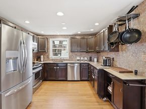 23 Bellmore Rd, Framingham MA 01702