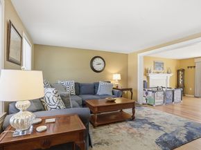 23 Bellmore Rd, Framingham MA 01702