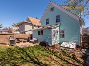 6 Arthur St, Gloucester MA 01930