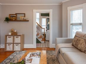 6 Arthur St, Gloucester MA 01930