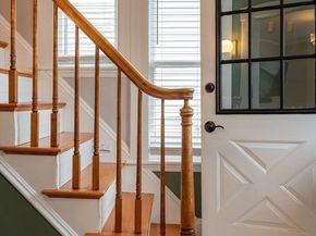 6 Arthur St, Gloucester MA 01930