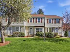 702 Heritage Lane 702, Auburn MA 01501