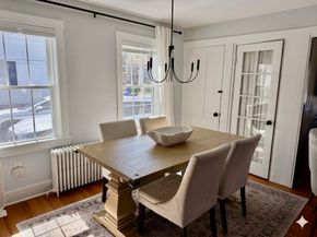 33 Pleasant St, Hopkinton MA 01748