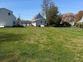 33 Pleasant St, Hopkinton MA 01748
