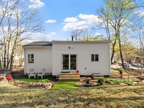 41 Maple St, Randolph MA 02368