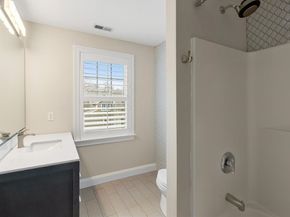 120 Cricket Ln, North Andover MA 01845