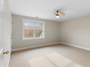 120 Cricket Ln, North Andover MA 01845
