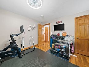 7 Oakwood Ave, Randolph MA 02368