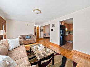 7 Oakwood Ave, Randolph MA 02368