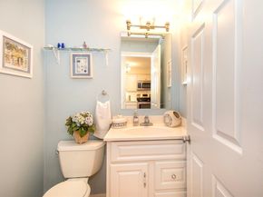 1 Beals Cove Rd C, Hingham MA 02043