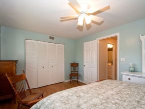 1 Beals Cove Rd C, Hingham MA 02043