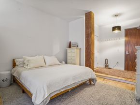 346-354 Congress St 106, Boston MA 02210