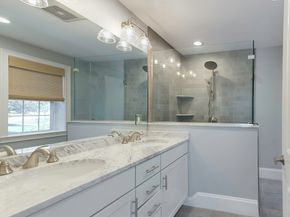 64 County Rd 1, Ipswich MA 01938